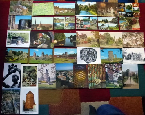Bundle vintage postcards - 34,