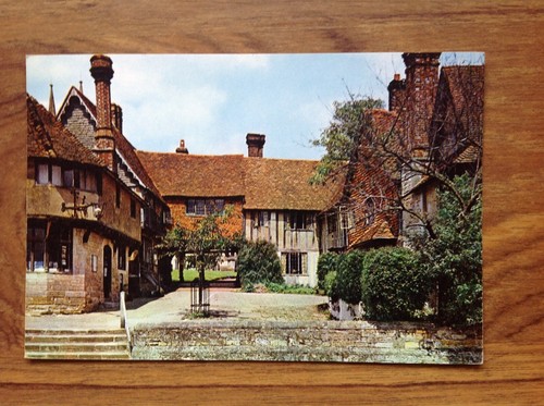 Leicester square penshurst - square,